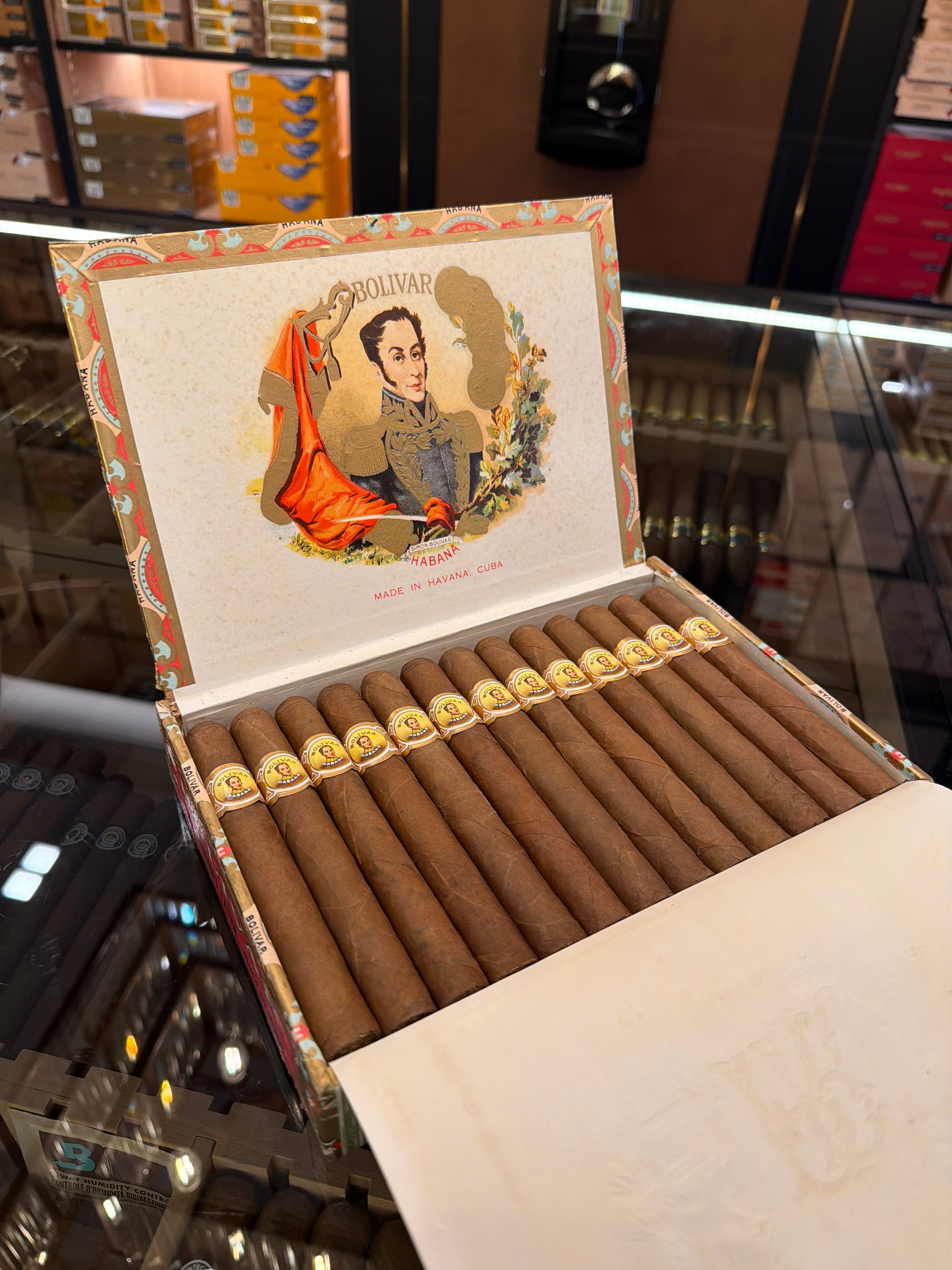 BOLIVAR Coronas Extra 25s ~ Jan99