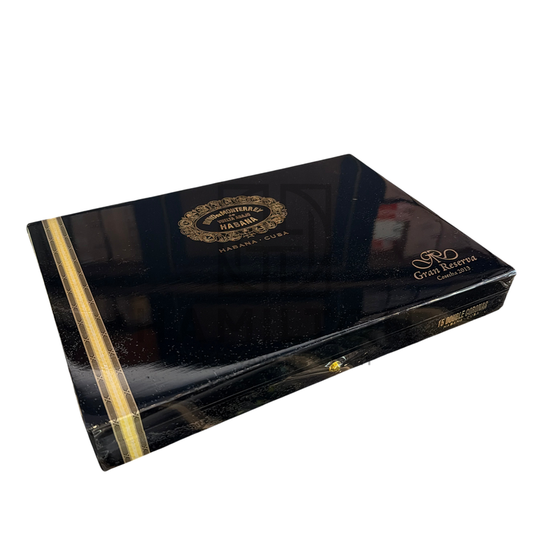 HAMILTON Hoyo de Monterrey Double Coronas Gran Reserva 2013 cigar box in a glass display case