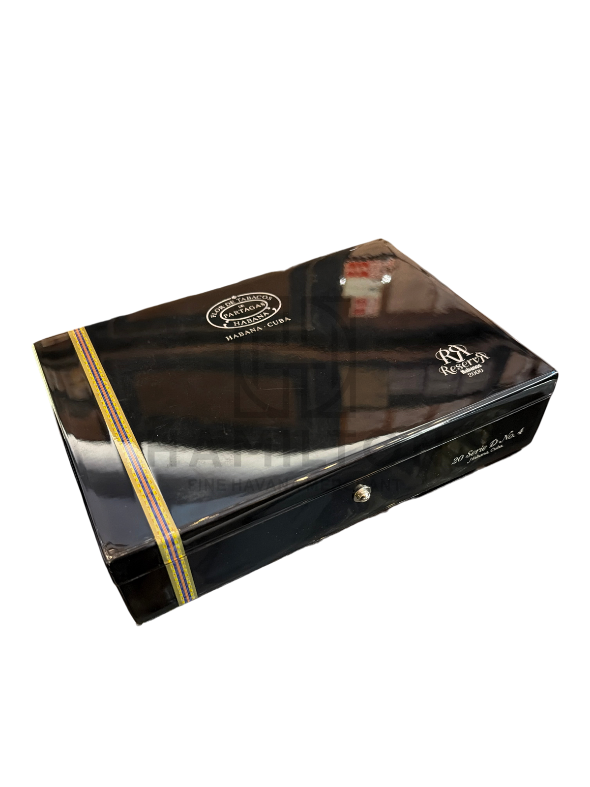 HAMILTON Partagas Serie D No.4 Reserva Cosecha 2000 cigar box in a glossy black finish with gold branding