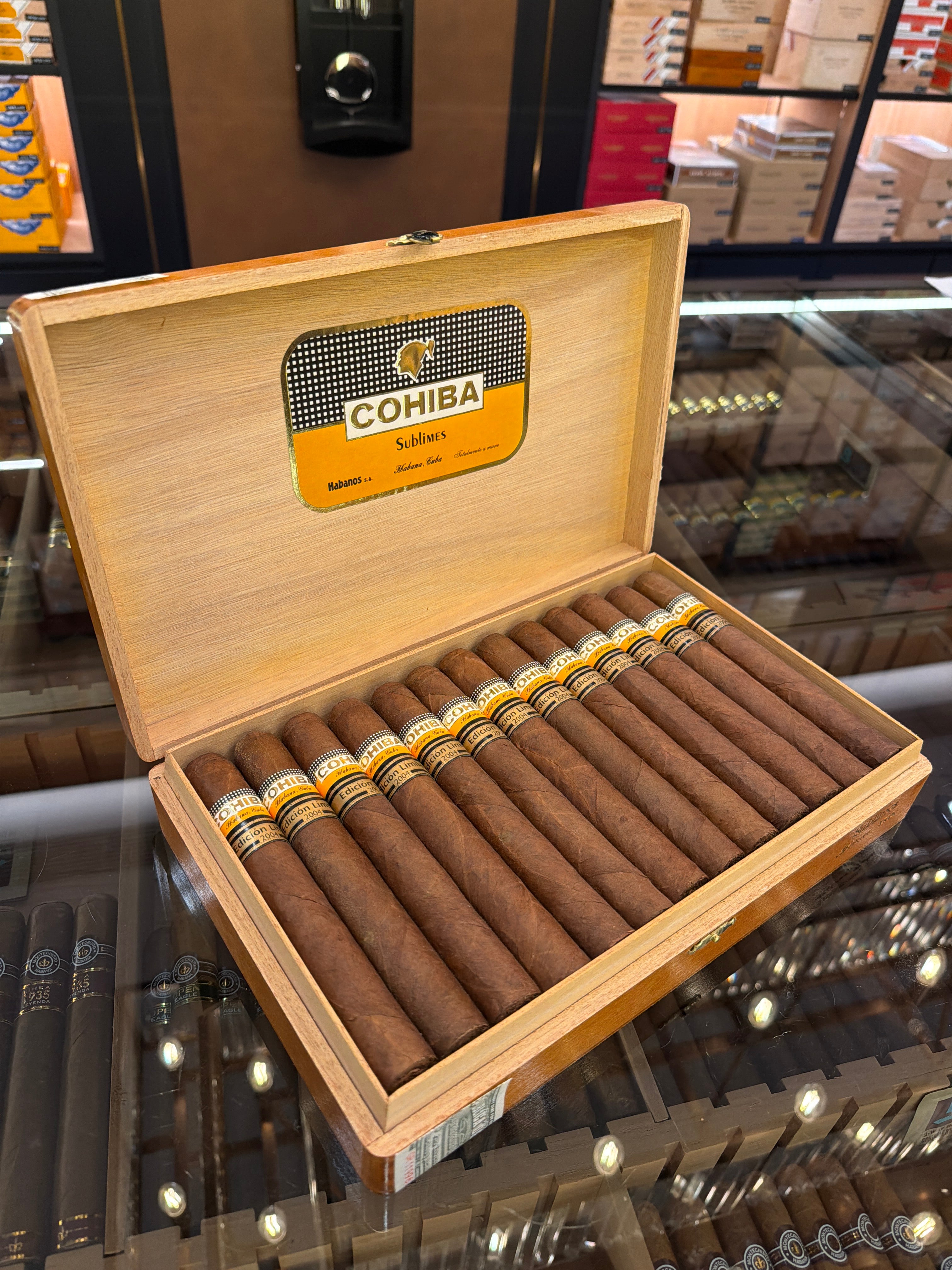 COHIBA Sublimes Edición Limitada 2004 25s