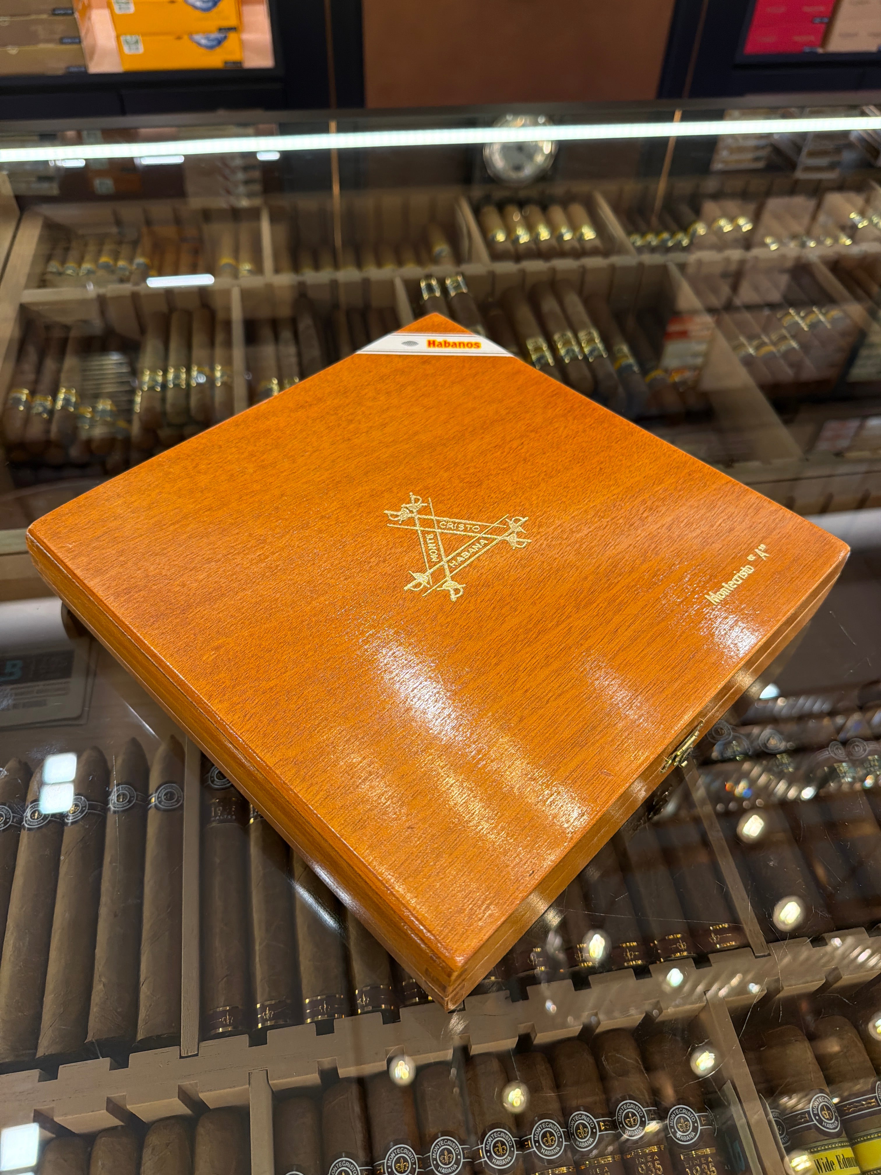 MONTECRISTO A 25s ~ 2002