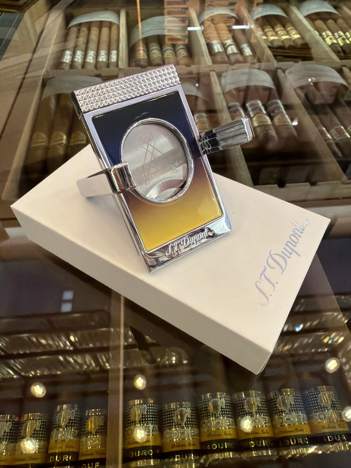 S.T. DUPONT Montecristo La Nuit CC X Cigar Cutter Stand
