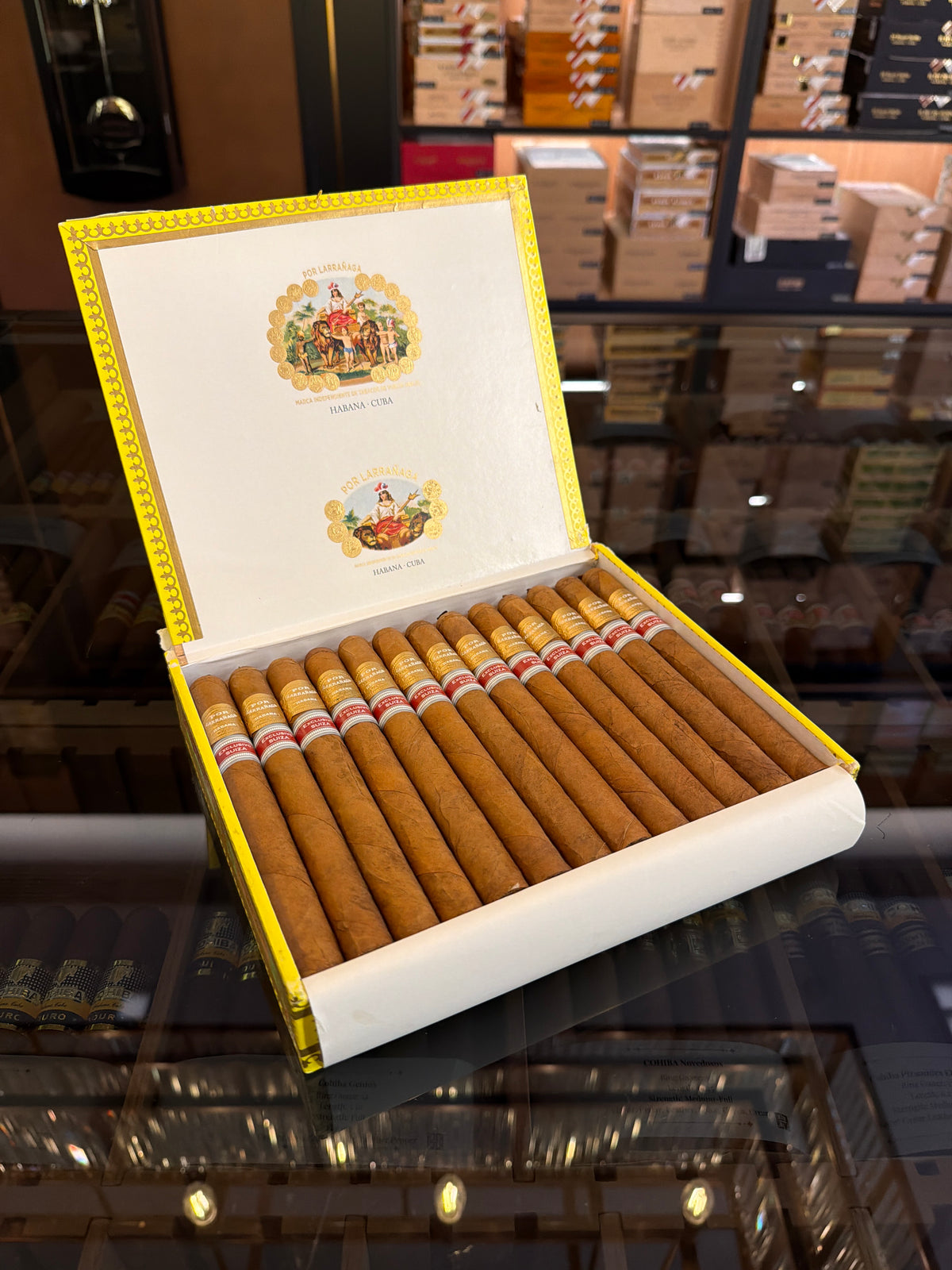 POR LARRANAGA 25s Intemporales ER Suiza