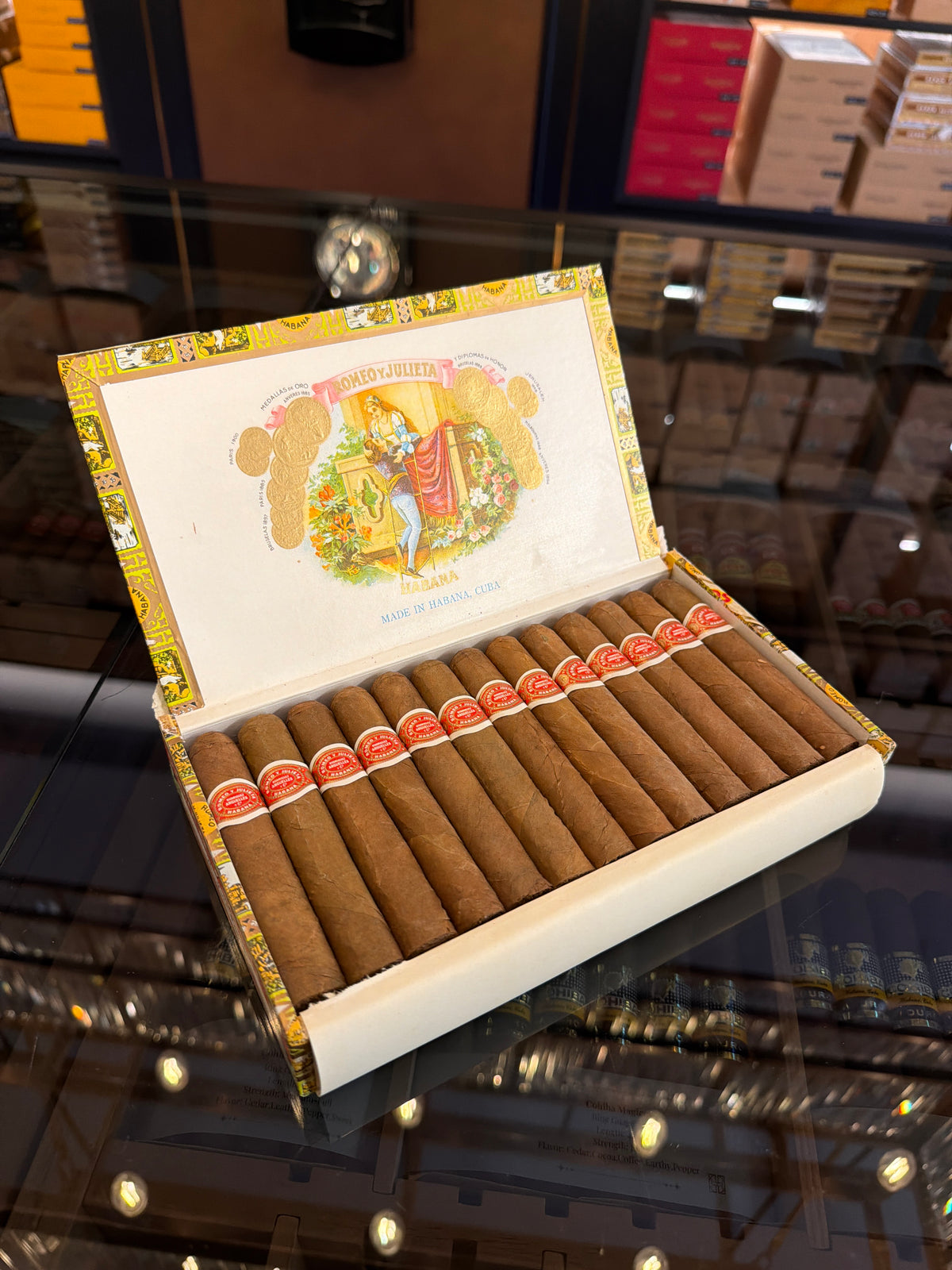 ROMEO Y JULIETA 25s Petit Princes ~ 2007