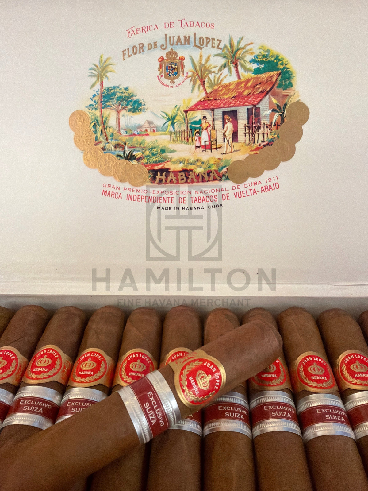 HAMILTON JUAN LOPEZ 25s Maximos ER Suiza cigars in a wooden box with ornate vintage label and red and gold bands
