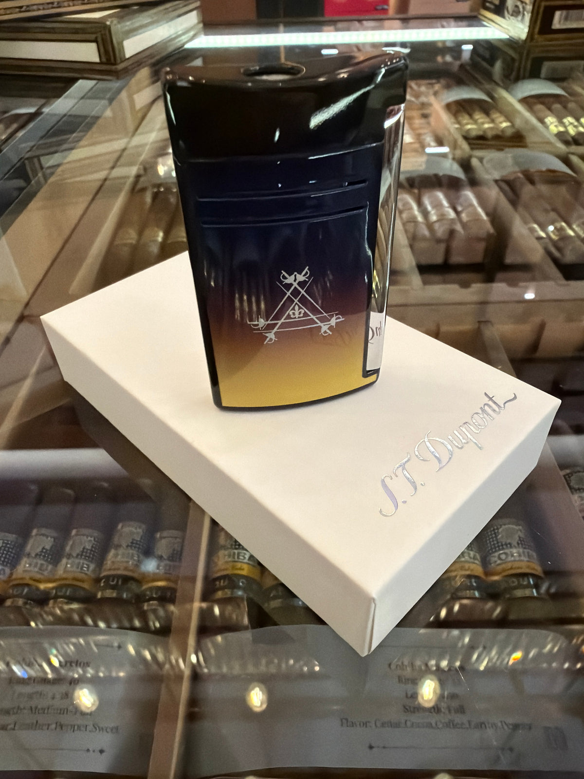 S.T. DUPONT - MaxiJet La Nuit Lighter