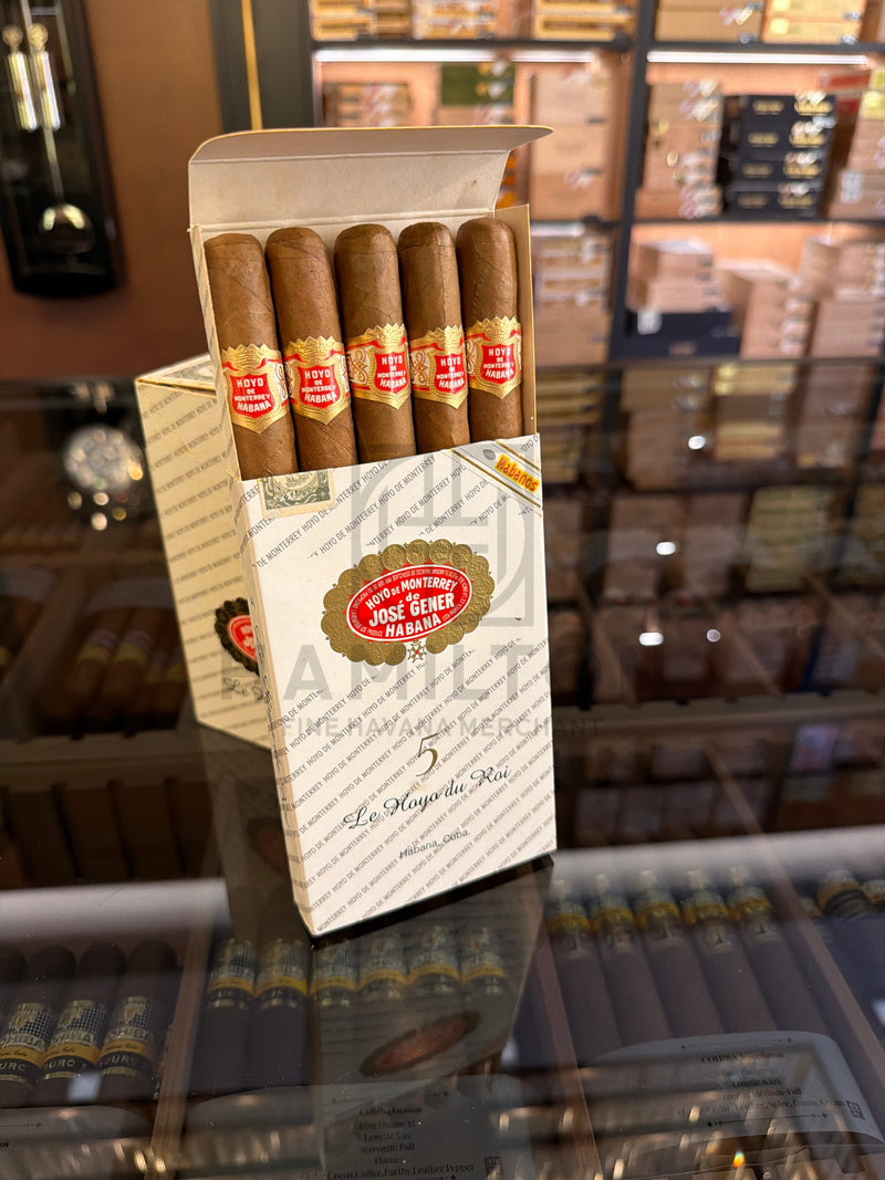 HAMILTON Hoyo de Monterrey Le Hoyo du Roi cigars in a vintage 2003 branded box with red and gold labels