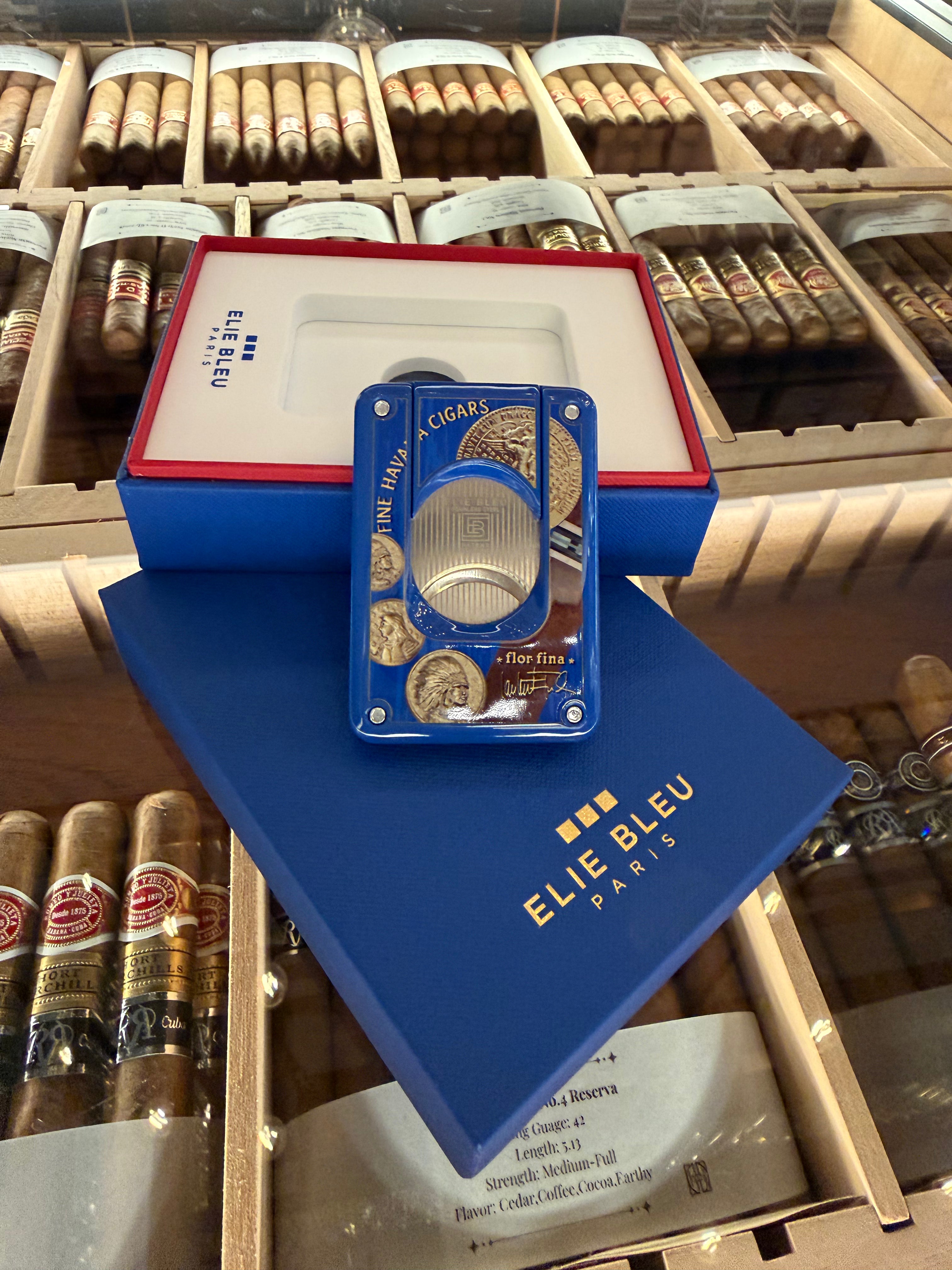 ELIE BLEU Medal Cigar Cutter Double Blade Lacquered Blue EBC40