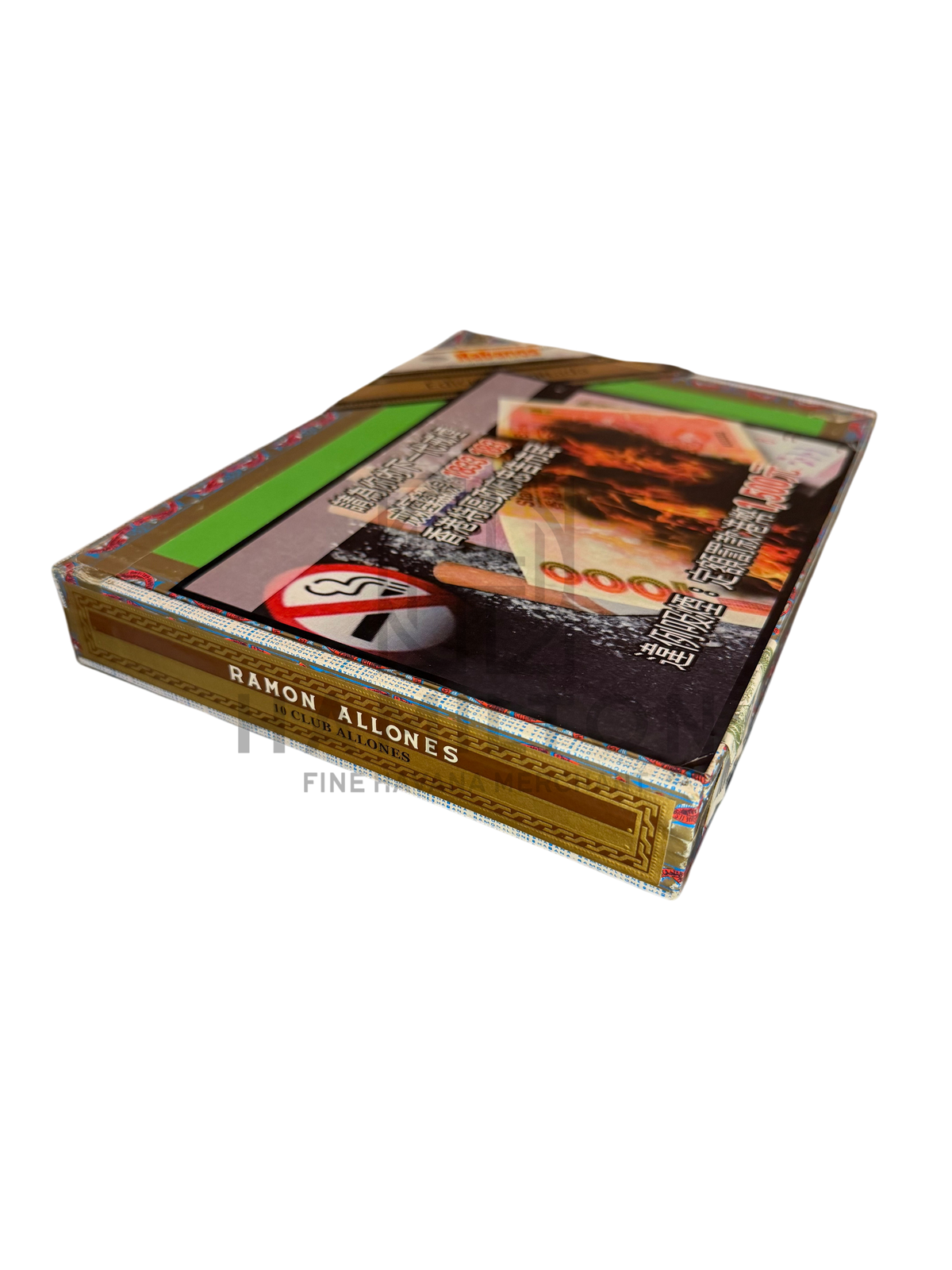 HAMILTON Ramon Allones Club Allones Edición Limitada 2015 cigar box displayed in a glass humidor case