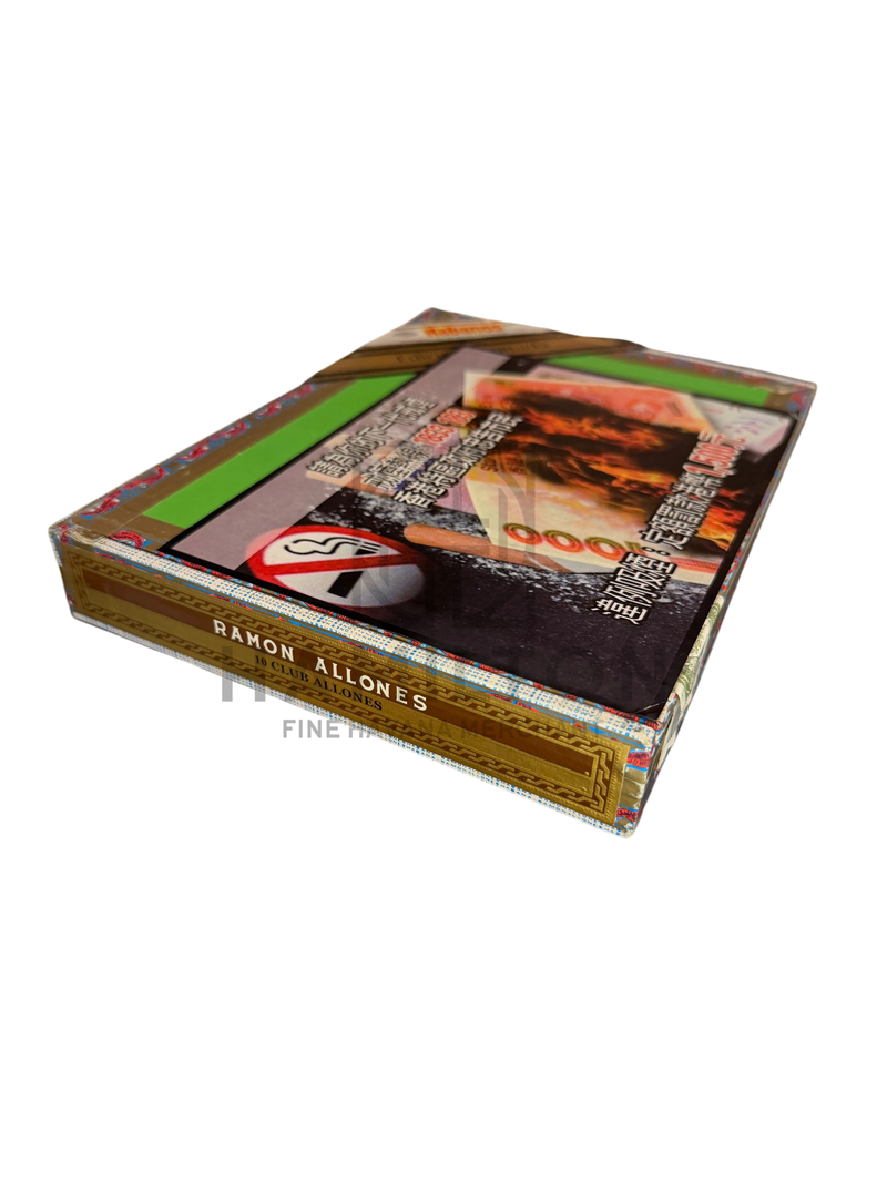 HAMILTON Ramon Allones Club Allones Edición Limitada 2015 cigar box displayed in a glass humidor case