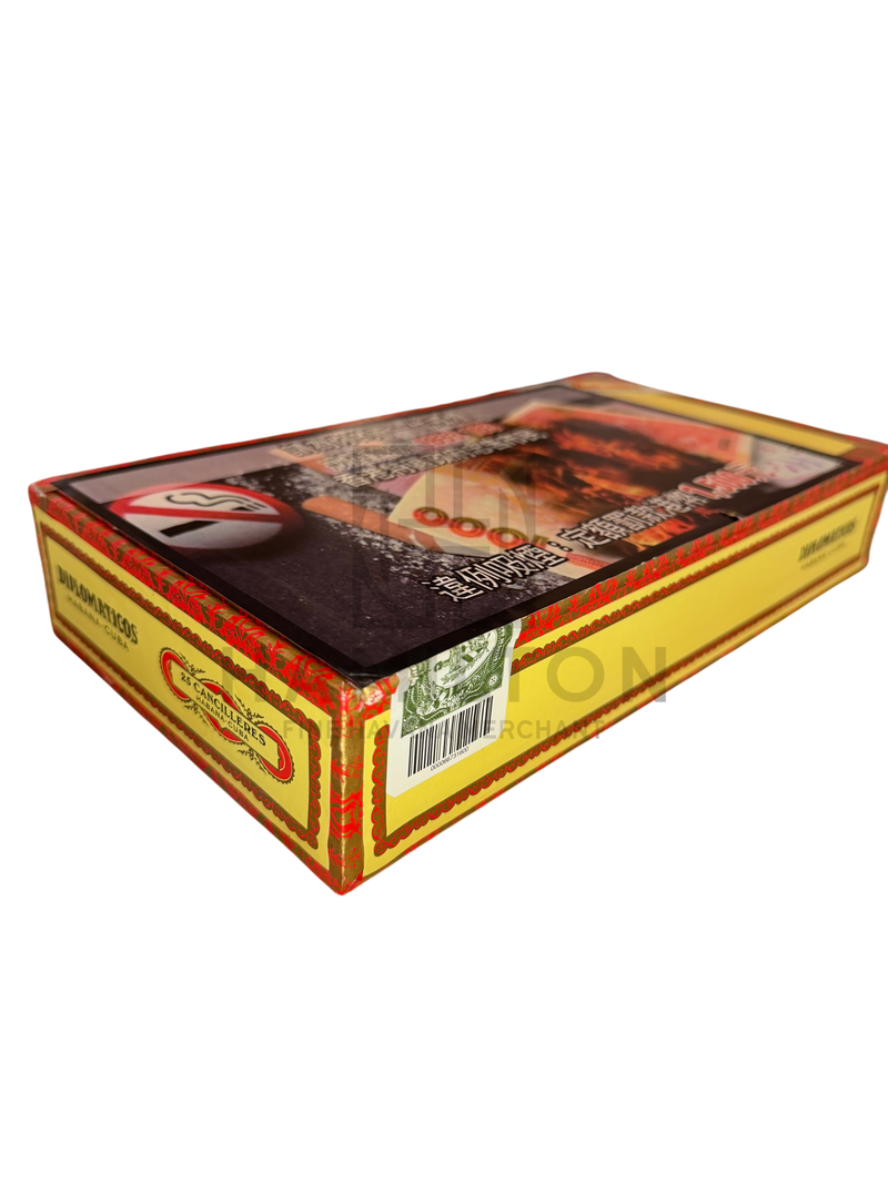 HAMILTON Diplomaticos 25s Cancilleres cigar box with yellow and red branding displayed in a glass humidor case